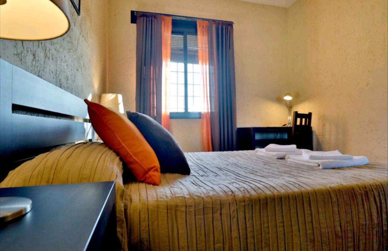 Casa Ecuestre Carmen Martinez Bed & Breakfast Fuente Palmera Bagian luar foto
